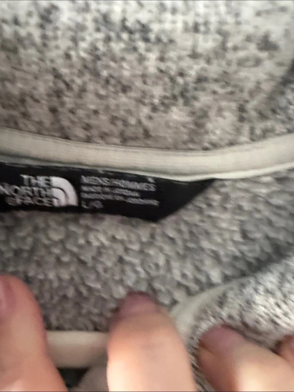 The North Face Men's Light Gray Heather Quarter-Zip Fleece